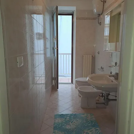 L'angolo Dell' Ottocento * Ostuni